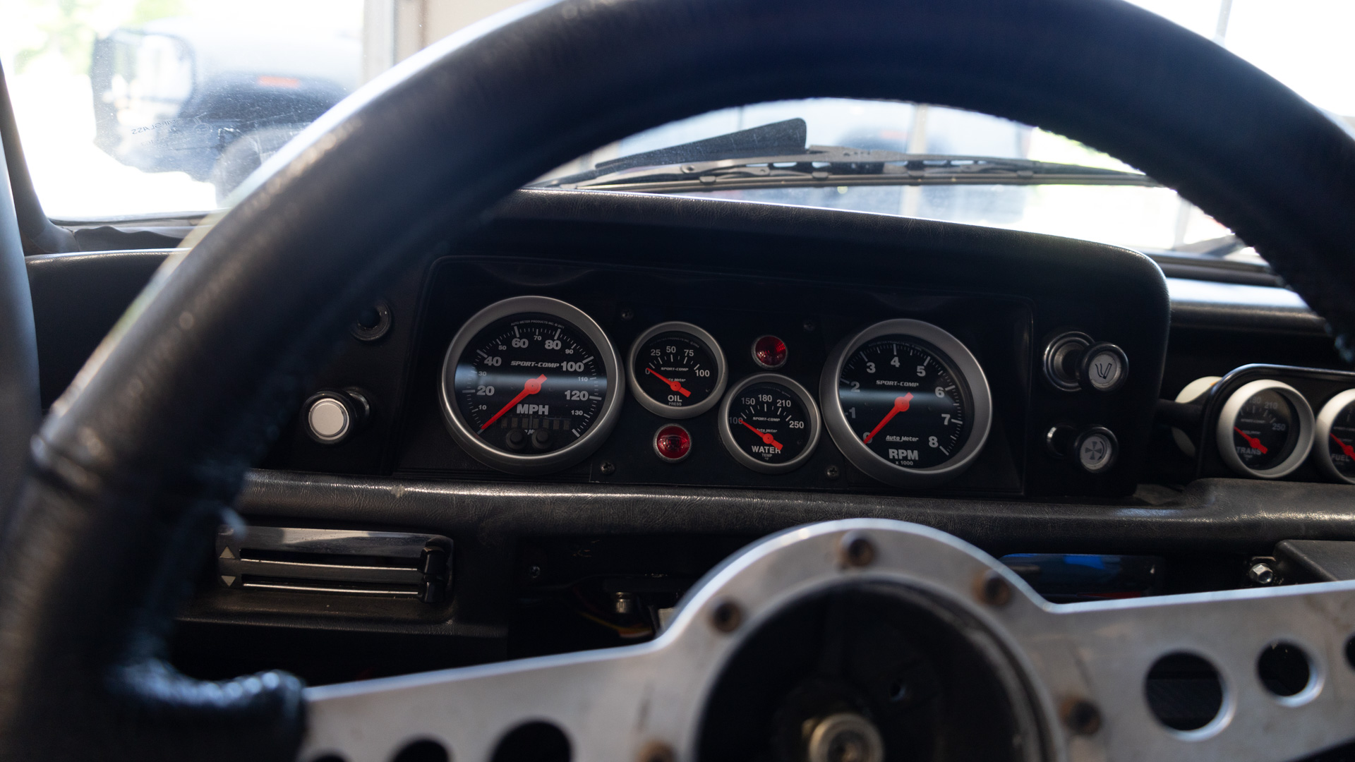 BMW 2002 dash